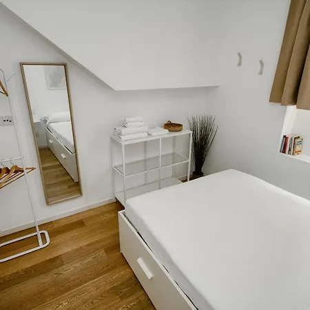 דירה Hostmate - - Via Bulona - Sempione *