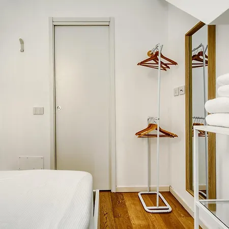 דירה Hostmate - - Via Bulona - Sempione מילאנו